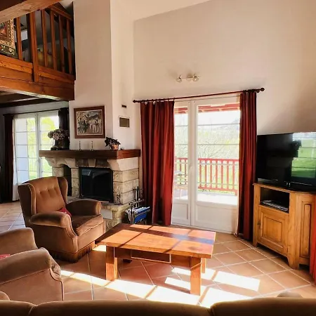 Belle Basque Panoramique, 6 Couchages, A 7 Km De Et Des Thermes - Fr-1-495-29 Holiday home *