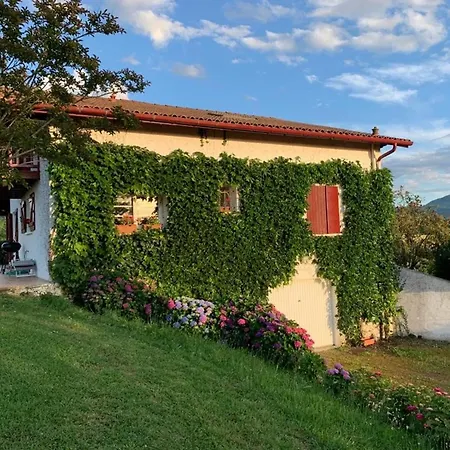 Hébergement de vacances Belle Basque Panoramique, 6 Couchages, A 7 Km De Et Des Thermes - Fr-1-495-29 Cambo-les-Bains
